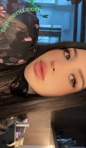  nude photo #0004