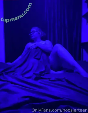  nude photo #0002