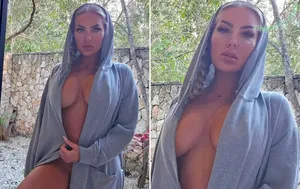  nude photo #0004