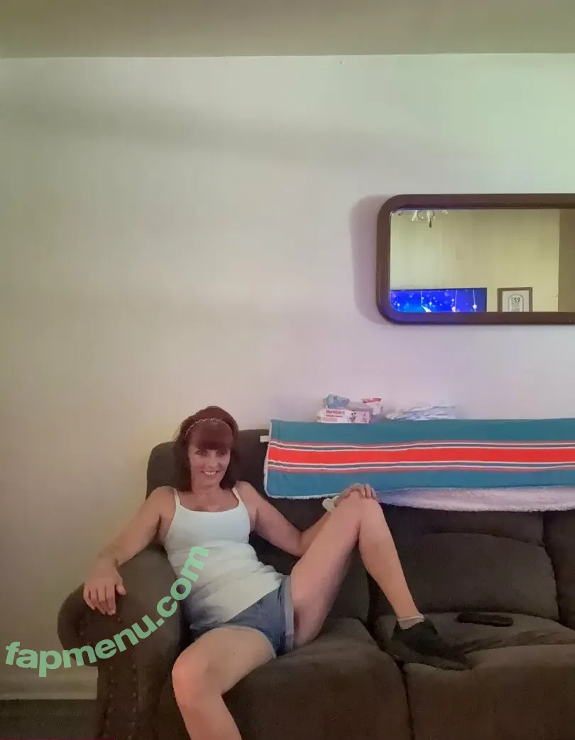 horneywife.premium nude photo #0063 (hornywifey95)