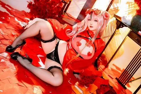 Hoshilily / hoshilily1 / hoshilily_cos / 星之迟迟 nude photo #1229