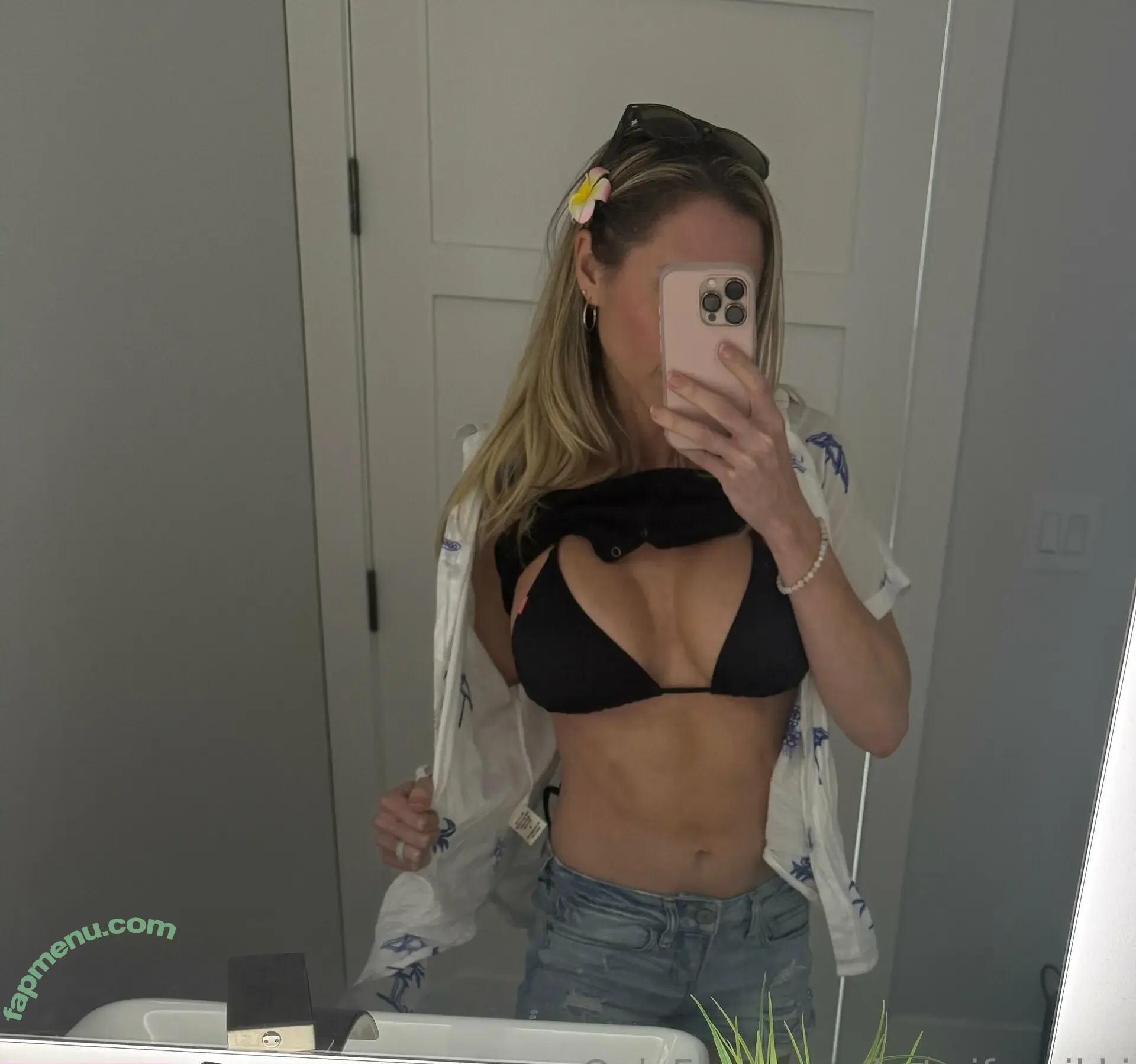 hotwife_nikki nude photo #0025 (hotwife_nikki)