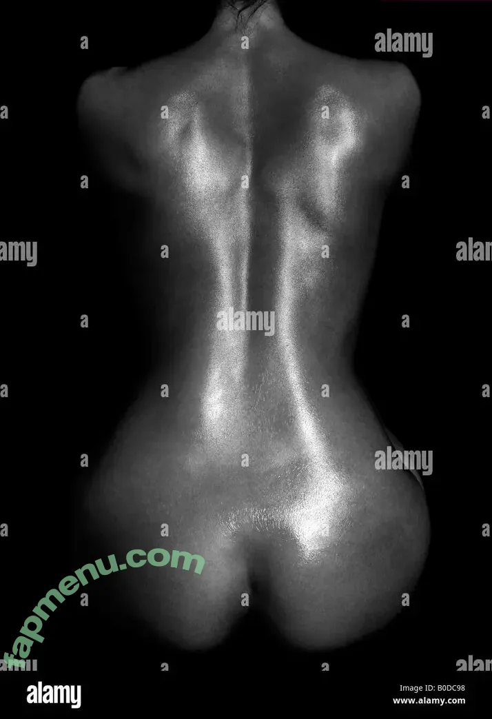 hourglass nude photo #0003 (hourglass)