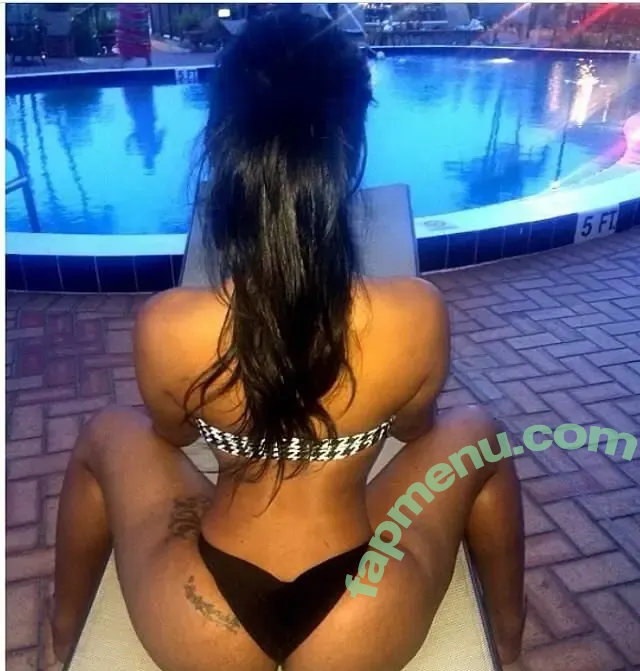 Hourglassebony nude photo #0003 (Hourglassebony)