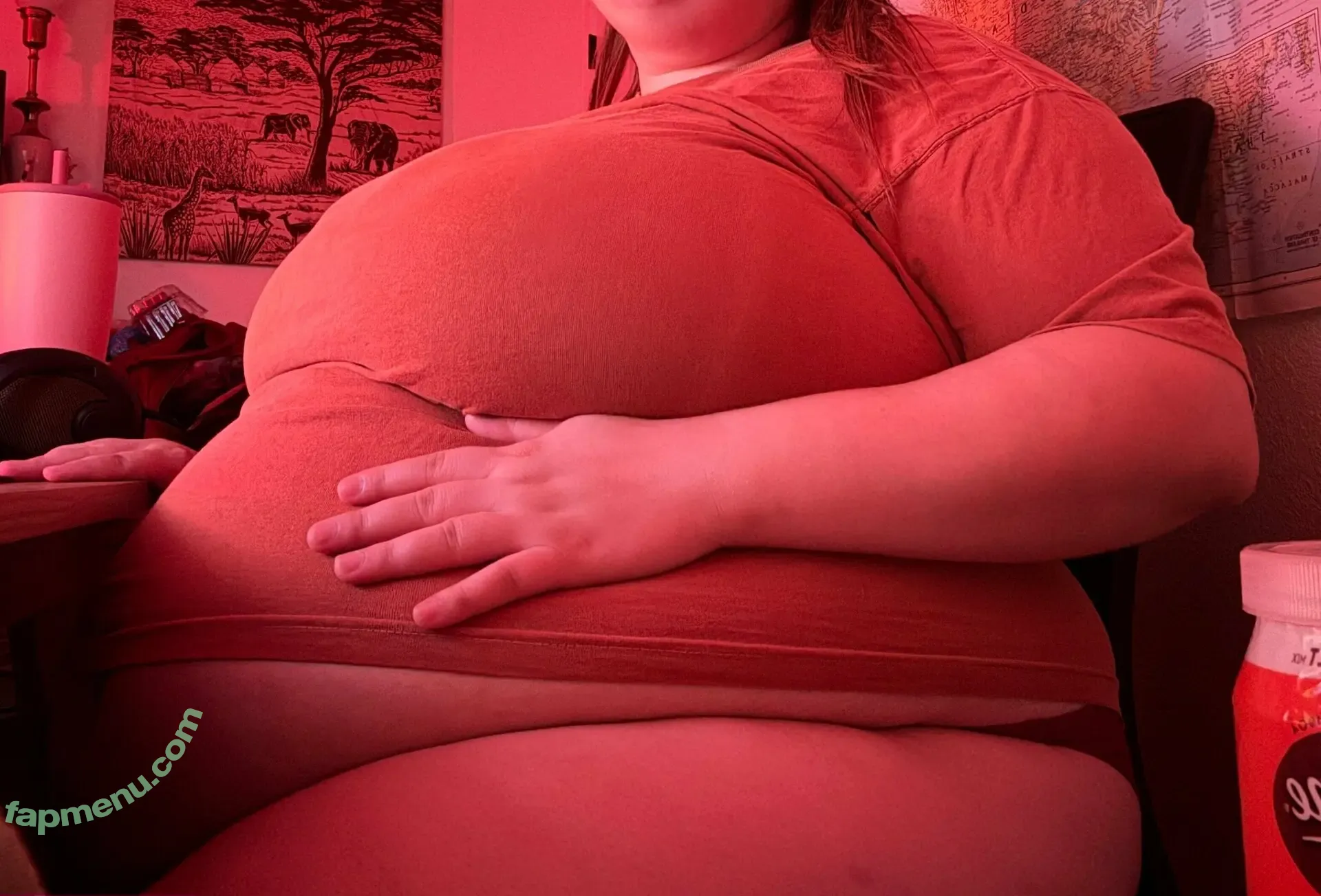 housecow nude photo #0016 (flowertowncharm)