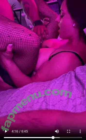 Houston Hotwife nude photo #0092 (Alyx_Urie / CheatOnHim99 / backshotbarbie96 / iammiyahouston)