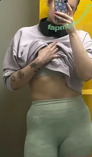 HoxieLoxie / cwjcox / laraschofield nude photo #0122