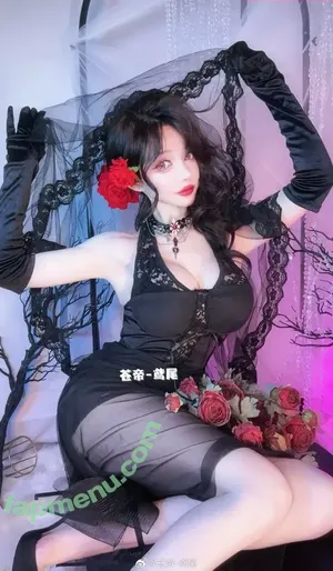 HT_WEIBA / 苍帝-鸢尾 nude photo #0011