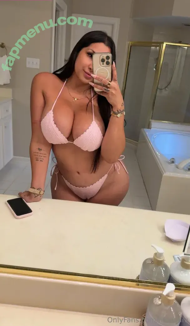 htownliv nude photo #0032 (thehtowngirl)