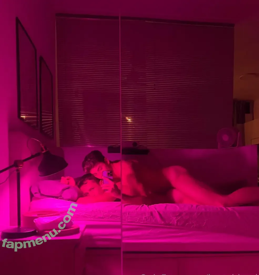 hugoblond nude photo #0002 (hugoblond)