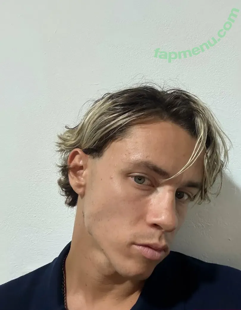 hugomicallef nude photo #0032 (hugomicallef)