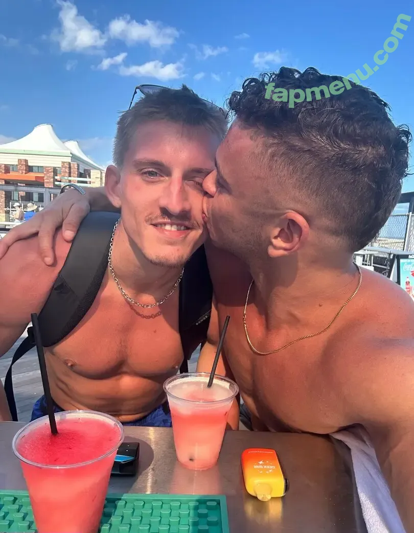 hunternash nude photo #0013 (hunternash_xx)