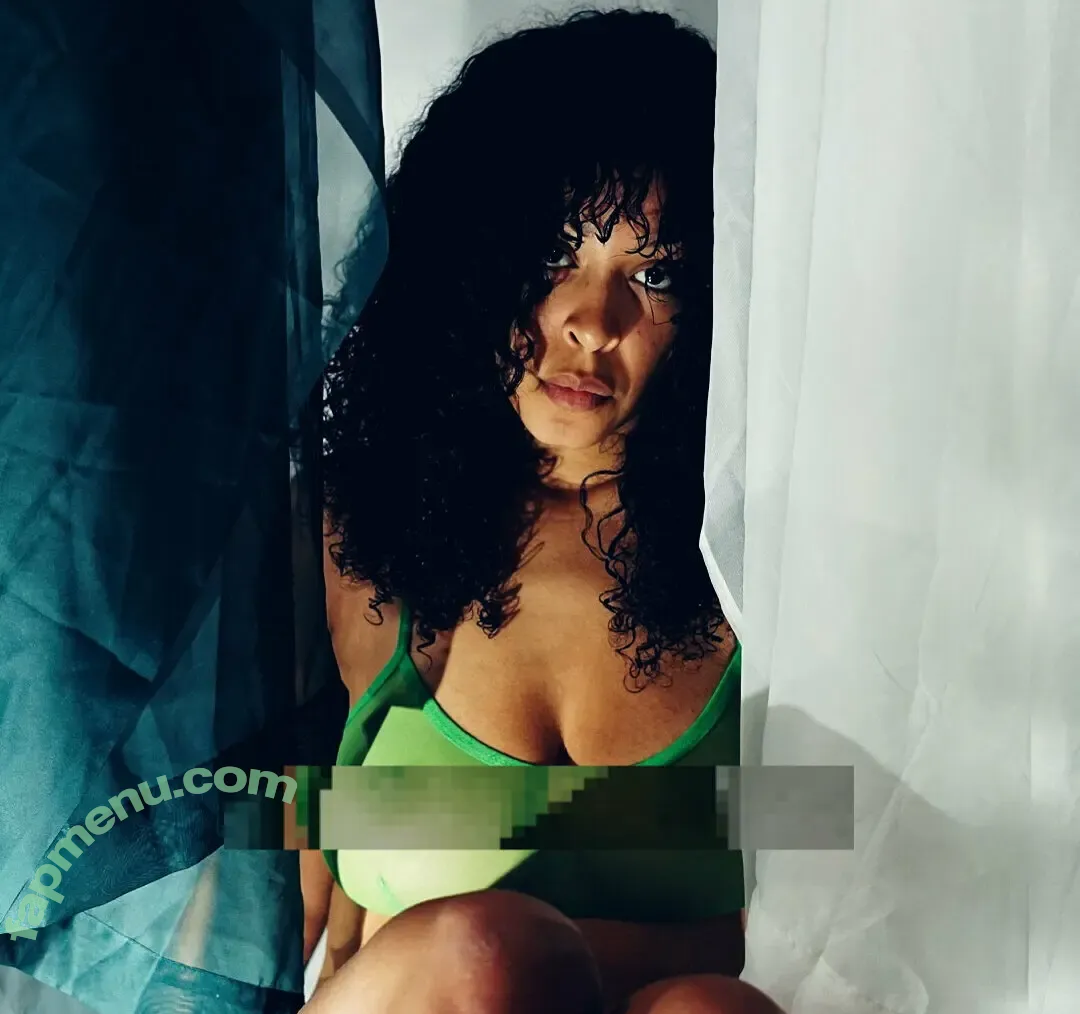 hunyybunz nude photo #0011 (hunyybunz)