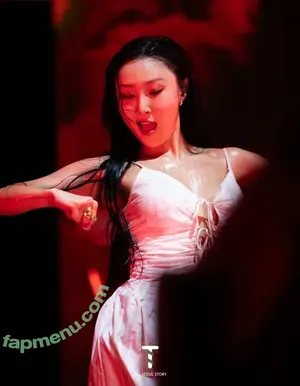 Hwasa / _mariahwasa nude photo #0046