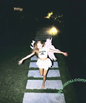 Hwasa / _mariahwasa nude photo #0060