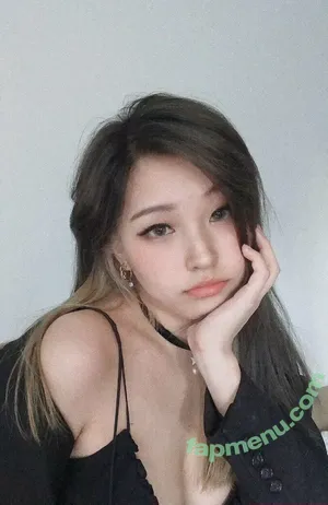 Hyoon / Aikuros nude photo #0309