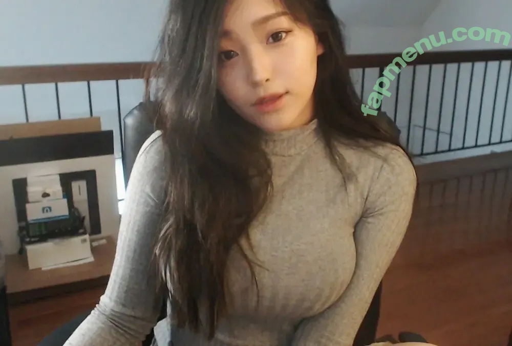 Hyoon nude photo #0312 (Aikuros)