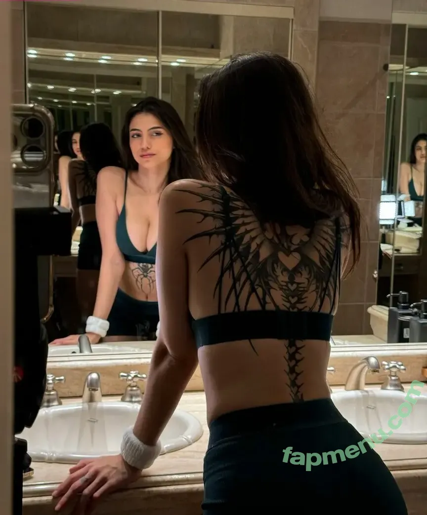 iaaras2 nude photo #0087 (Agueda Correa / Fake / iaara_182 / iaaras)