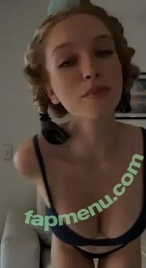 iamcarlavoicu / onlyfans nude photo #0008