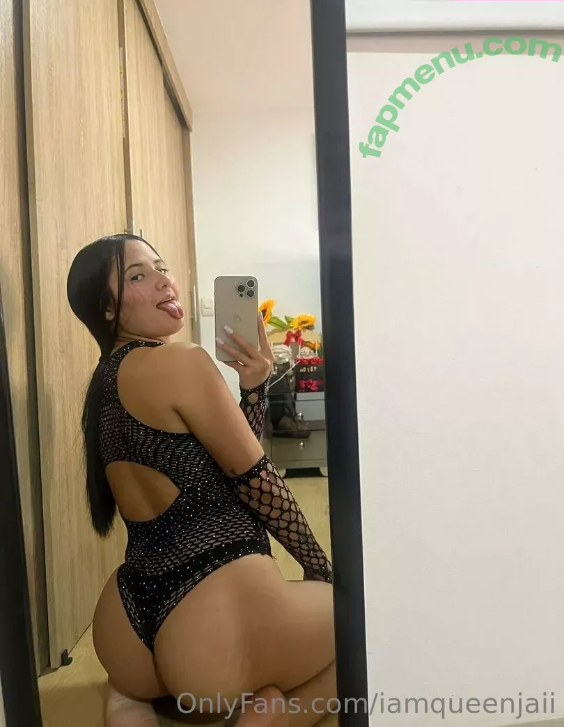 iamqueenjaii nude photo #0686 (iamqueenolizia)