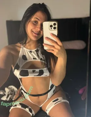 iamqueenjaii / iamqueenolizia nude photo #1070