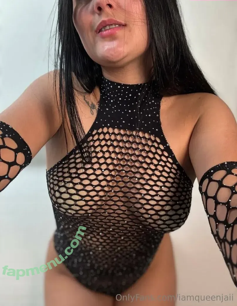 iamqueenjaii nude photo #1075 (iamqueenolizia)