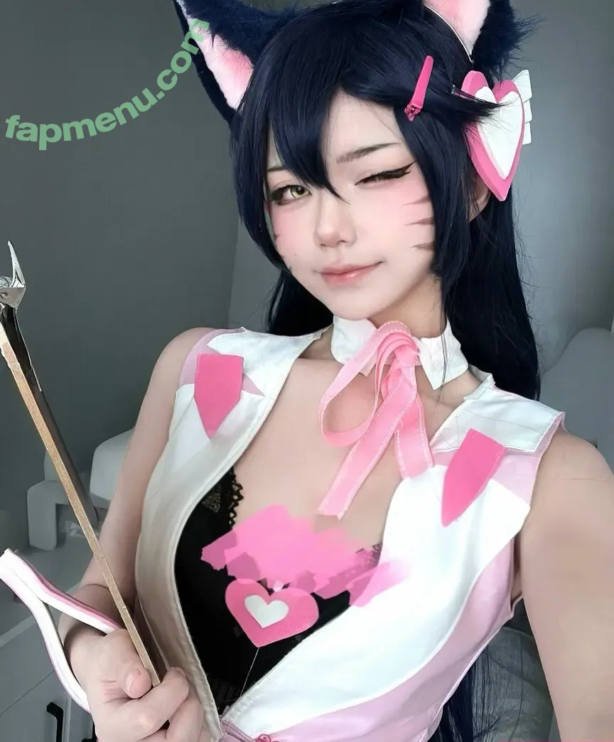 iceyyyzhou nude photo #0033 (iceyyyowo)