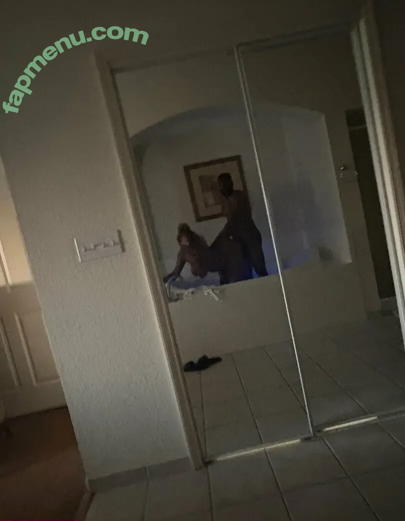 ickyvickyyyyy nude photo #0001 (reel)