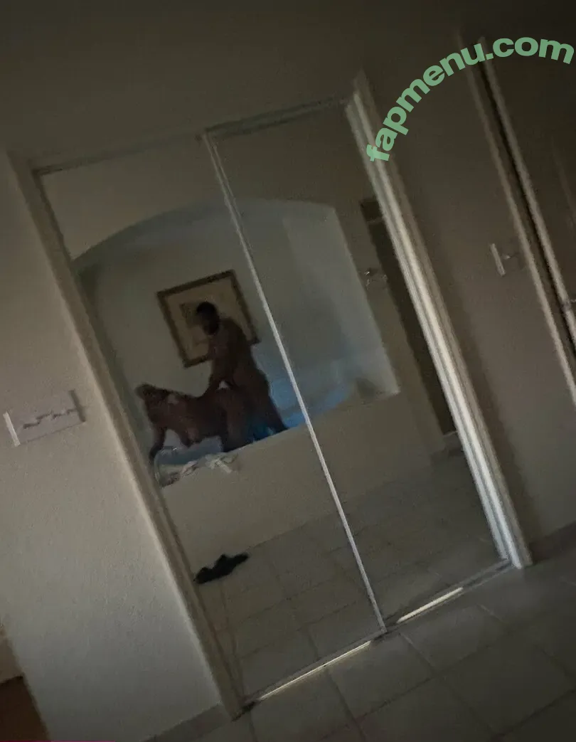 ickyvickyyyyy nude photo #0002 (reel)