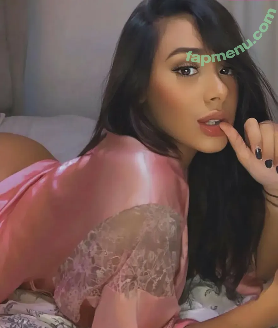 Idania Marina nude photo #0004 (idaniamarina20 / idaniasanchezb)