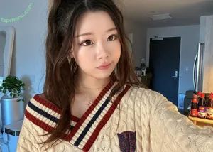  nude photo #0004