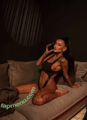 Iinkiira nude photo #0007