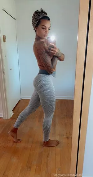  nude photo #0006