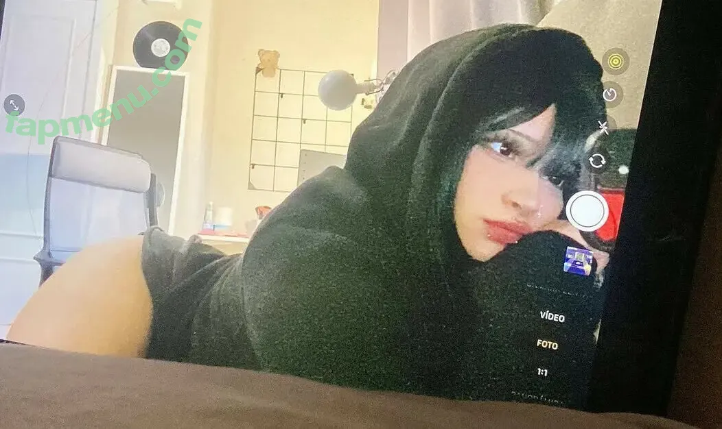 iljfgigi nude photo #0028 (iljfgigi)