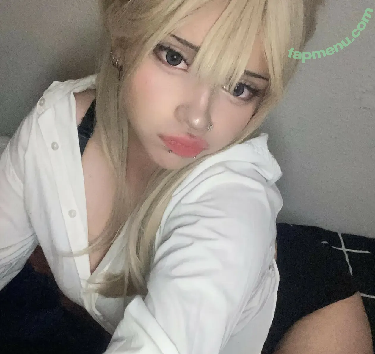 iljfgigi nude photo #0037 (iljfgigi)