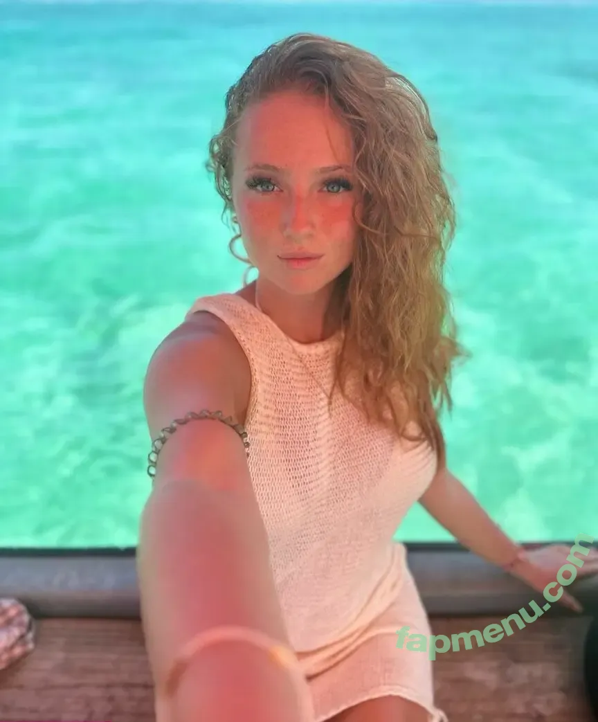 Ilonaaln nude photo #0414 (Ilonaaln)