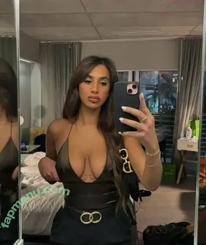 iluvcindyyyy / cind.ddyy nude photo #0008