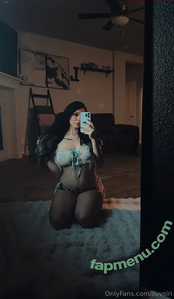 Iluvsiri nude photo #0050 (iluvsarahii)