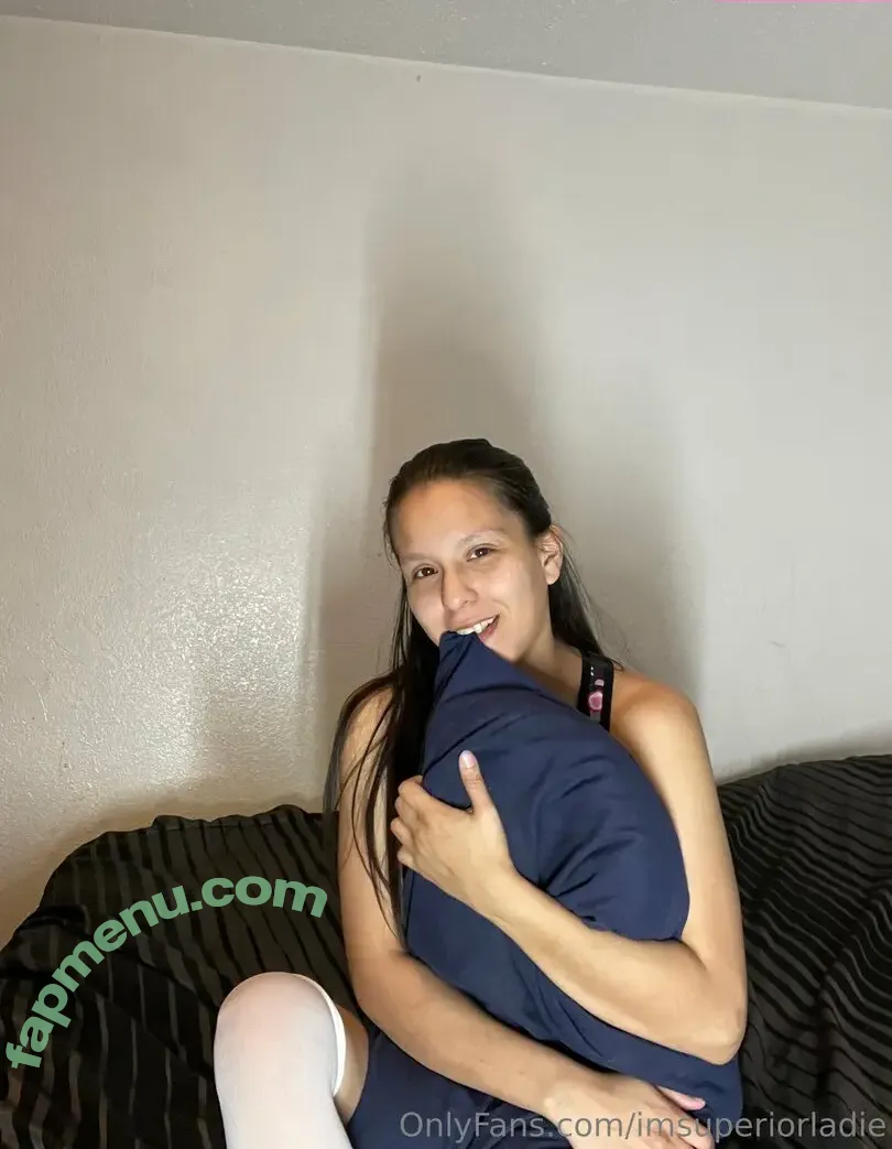 im.superiorladie nude photo #0032 (im.superiorladie)