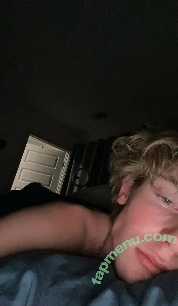 imadrienagreste nude photo #0004 (imadrienagreste)