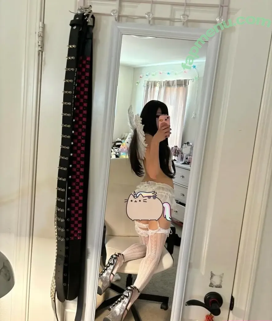 imkittydoll nude photo #0004 (iamkittydoll / littlesuccubusdoll)
