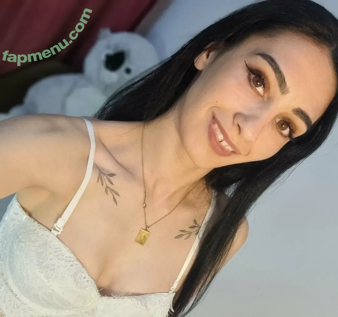 imma2001 nude photo #0378 (imma.gram)