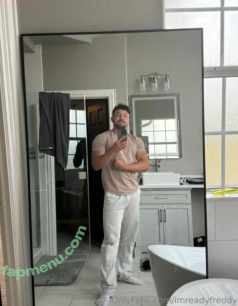 imreadyfreddy nude photo #0003 (imreadyfreddy)