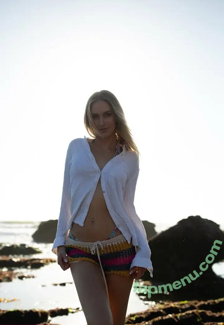 indiaaa nude photo #0003 (hb.indiaaa)