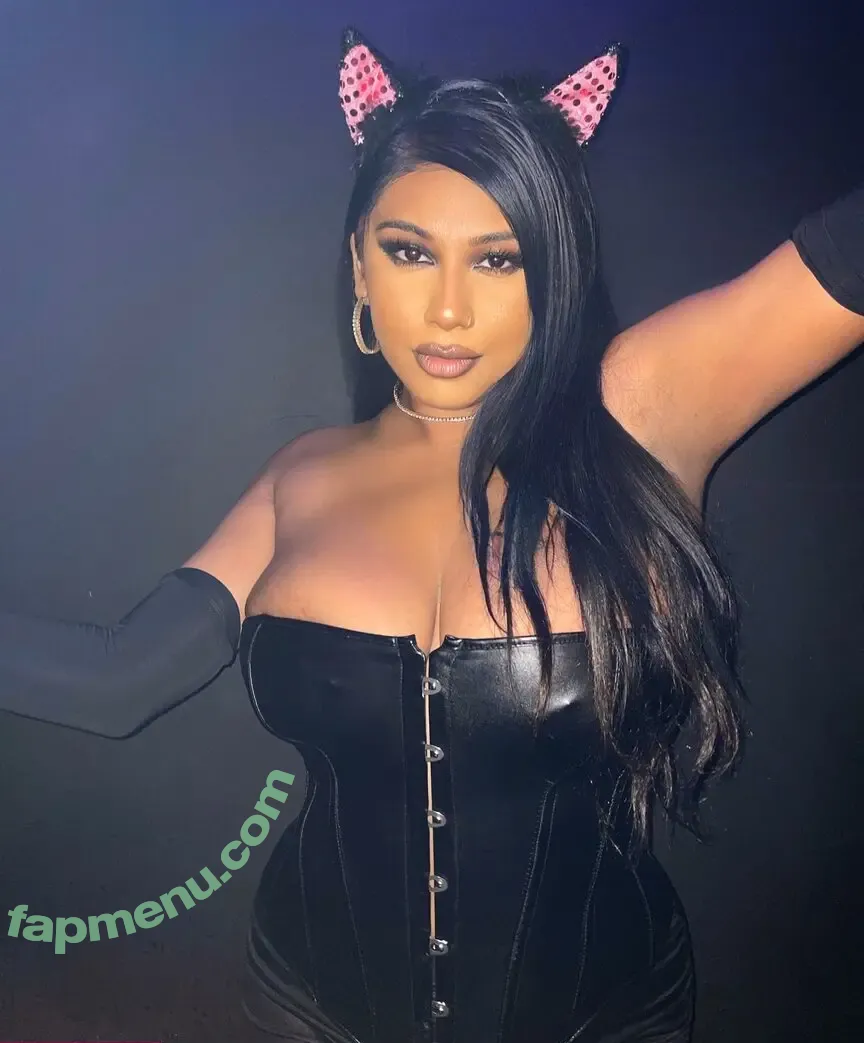 indiankitty95 nude photo #0010 (kittykitty95 / shainapriya_)