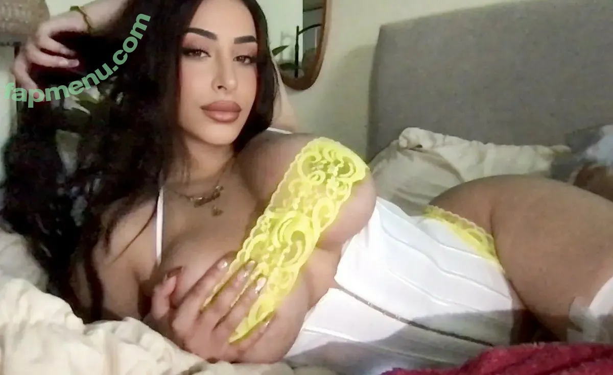 inescatarina nude photo #0003 (ICY NINA / iamicynina / inescatarinac)