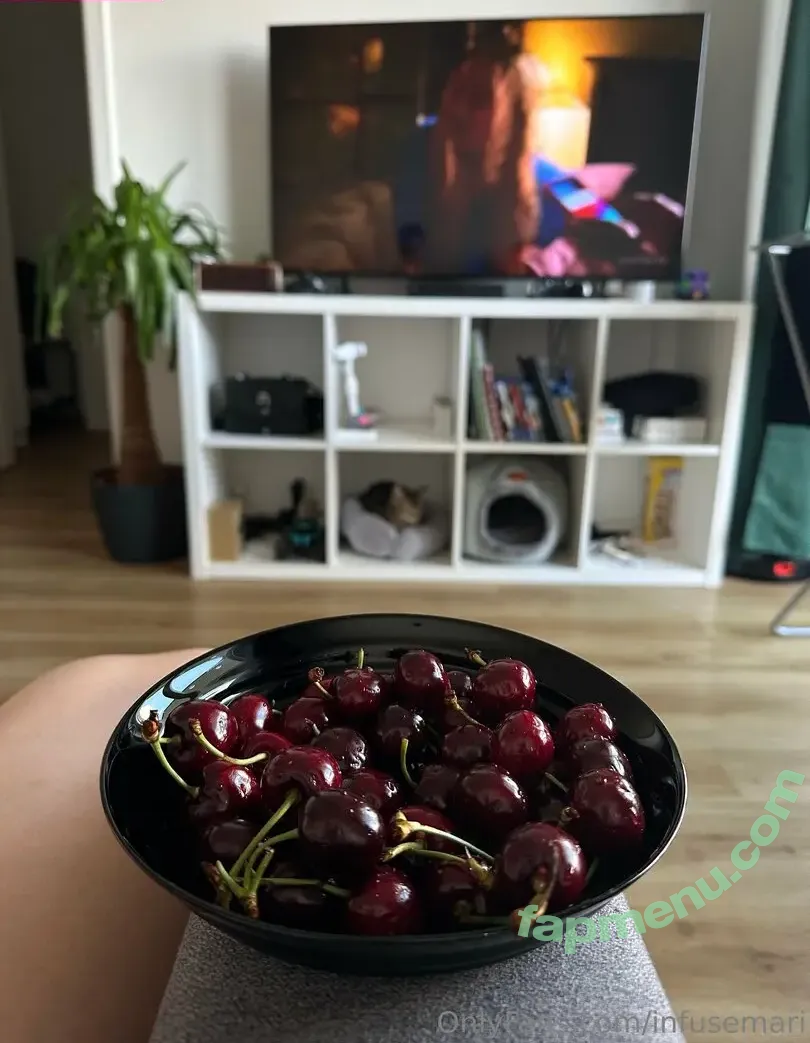 infusemari nude photo #0099 (infuseinfluencer)