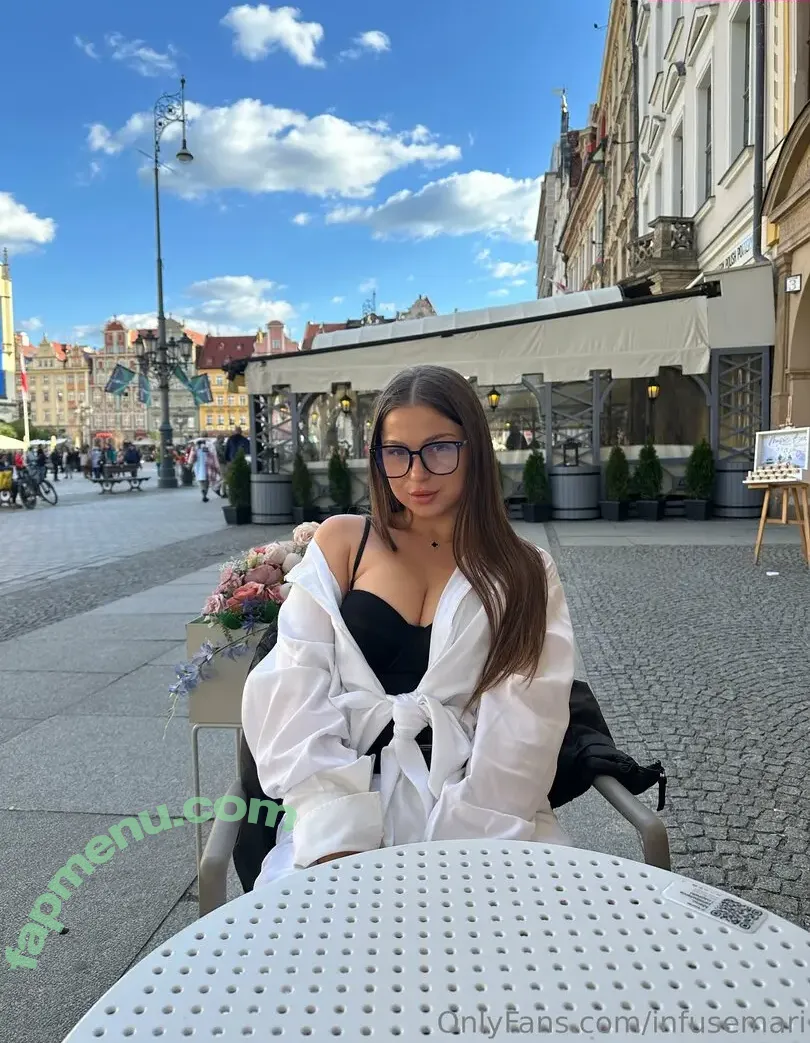 infusemari nude photo #0102 (infuseinfluencer)