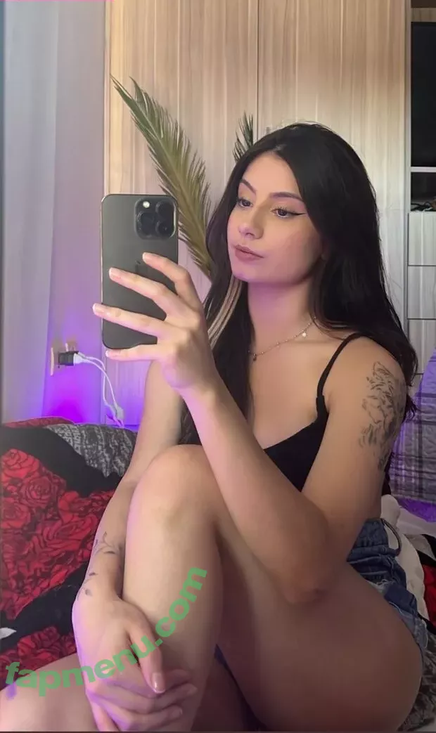 Ingrid Larissa nude photo #0061 (_ingridlarissa / yayahuz)