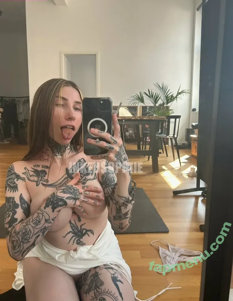 InkedSophiie nude photo #0025 (sophiies_secret)